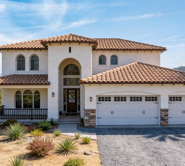 Luxury custom home exterior in Los Angeles built by Best General Contractor LA